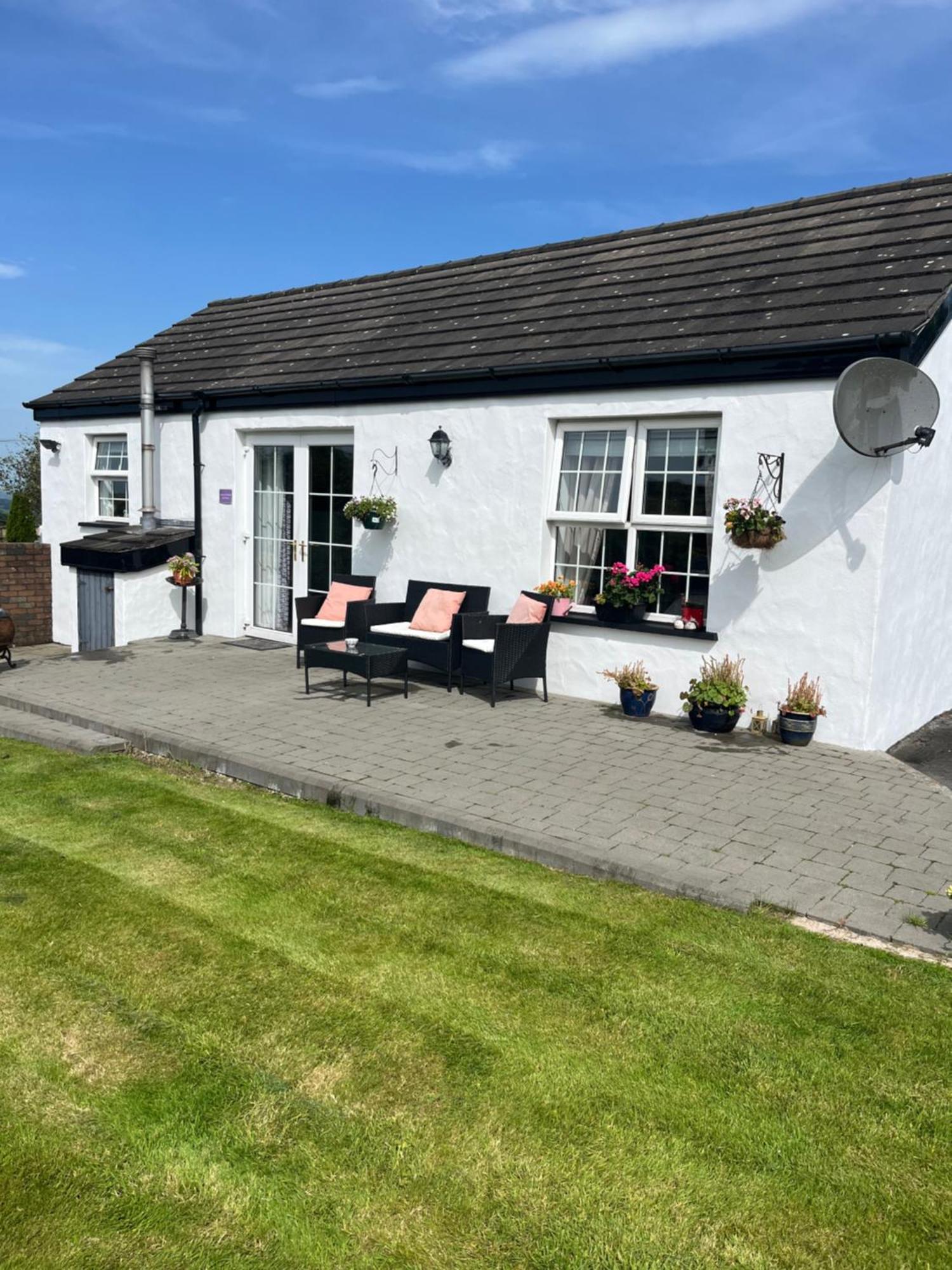 Gateway To The Glens Villa Ballymena Ngoại thất bức ảnh